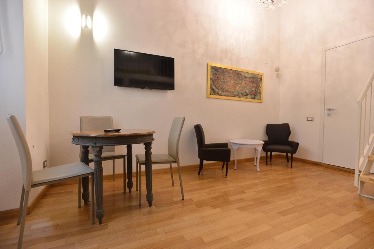 Izzhome City Center Cozy Кальяри Экстерьер фото